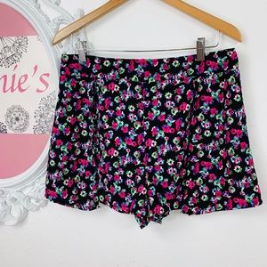 Hot Gal / Floral Black Pink Blue